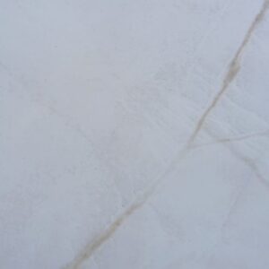 חיפוי קיר פורצלן בגוון בלאנקו מבריק עם גידים 30/60